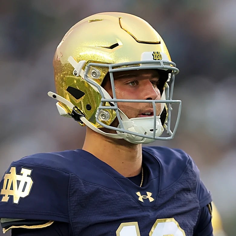 Notre Dame quarterback royalty is making a big comeback