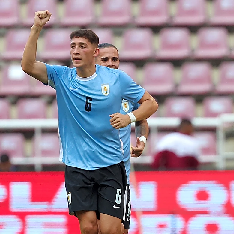 Barcelona fear Patricio Pacifico has suffered serious knee injury