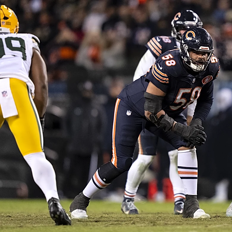 Chicago Bears to pick up fifth-year option on Darnell Wright