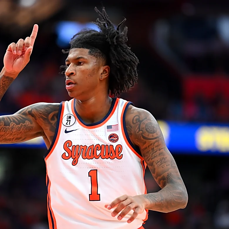 Donnie Freeman commits to St. John’s over Kentucky Basketball