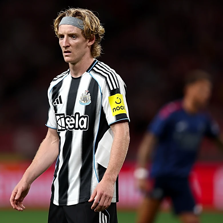 Bayern Munich News: Liverpool to beat FC Bayern to Newcastle’s Anthony Gordon?