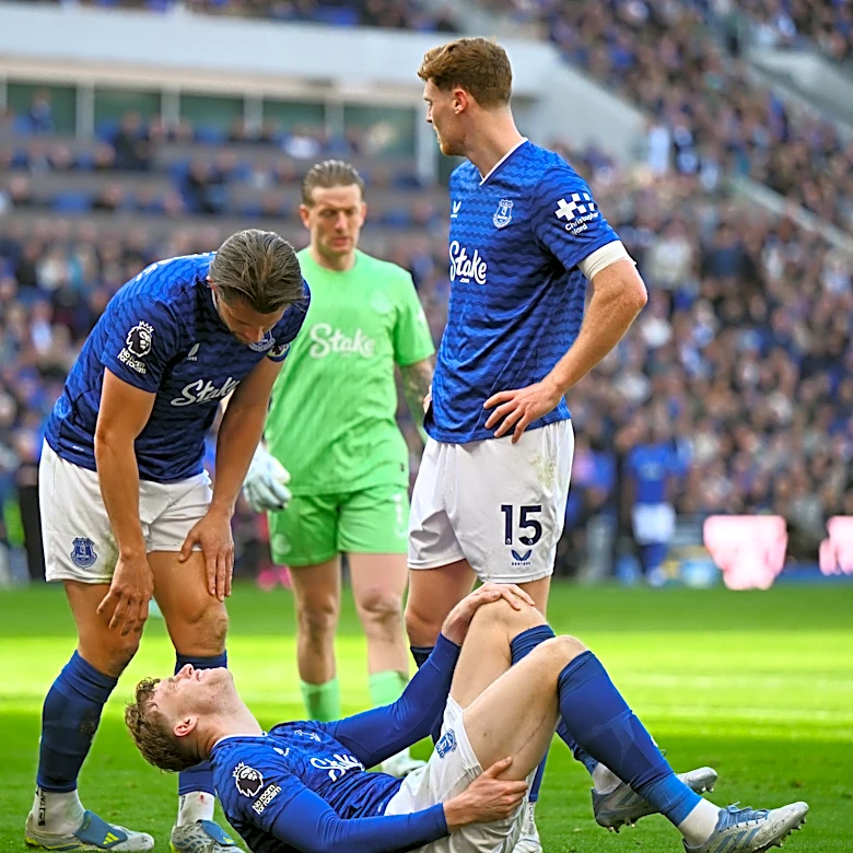 Tuesday’s Everton News: Derby fallout, Djú, Gallagher and Hackney links