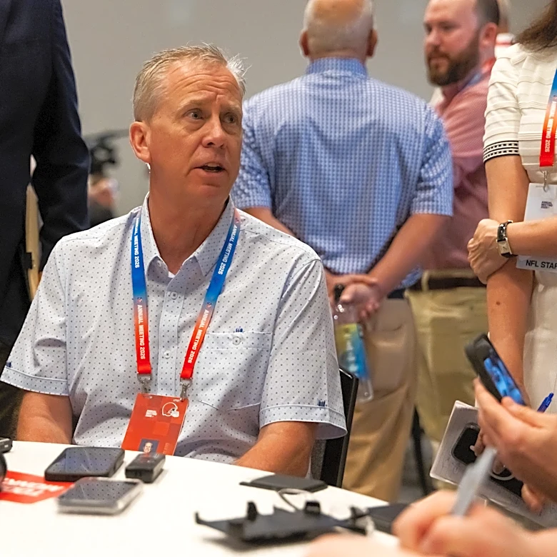 Daily Dawg Chow 4/21; who should the Browns draft with the 6th overall?