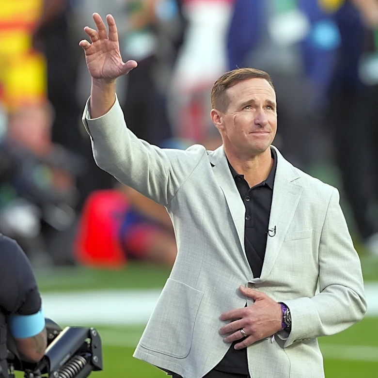 New Orleans Saints News, April 21: Saints legend gets first look at his HOF jacket