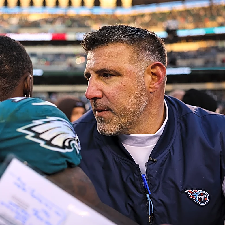 Mike Vrabel focused on draft not Patriots trade rumors