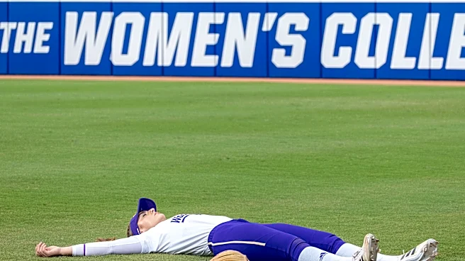 Husky Softball Weekly Roundup: A Terrible Ducking Weekend