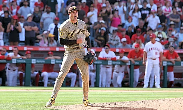 Padres stay winning, turn to Colorado hoping for offensive spark