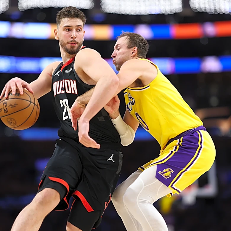 Rockets look to even series vs. Lakers