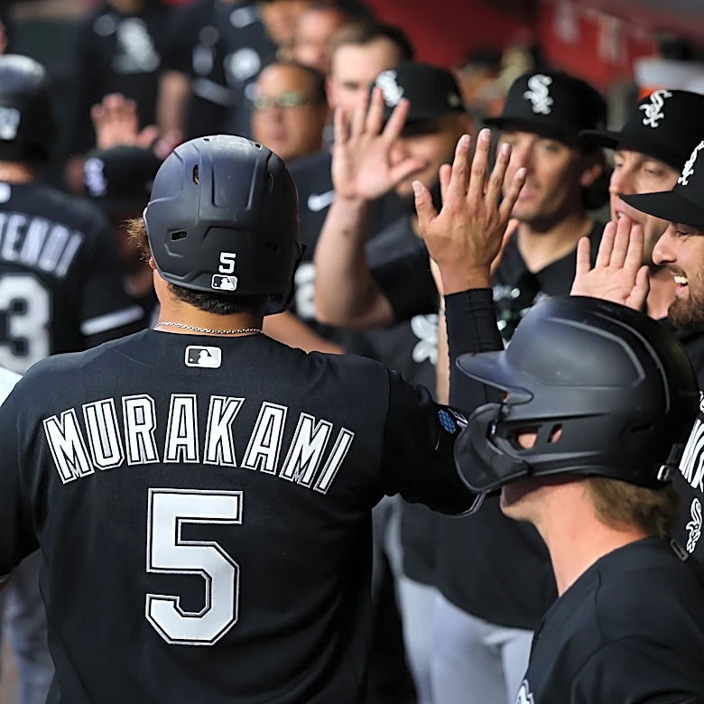 Murakami stays red hot as White Sox pour it on in 11-5 victory