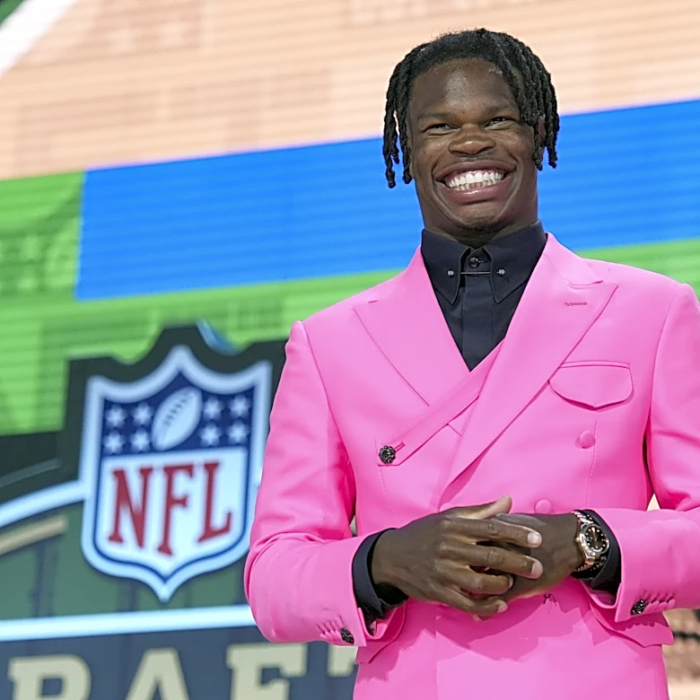 Would Travis Hunter be the 1st overall pick in the 2026 NFL Draft?