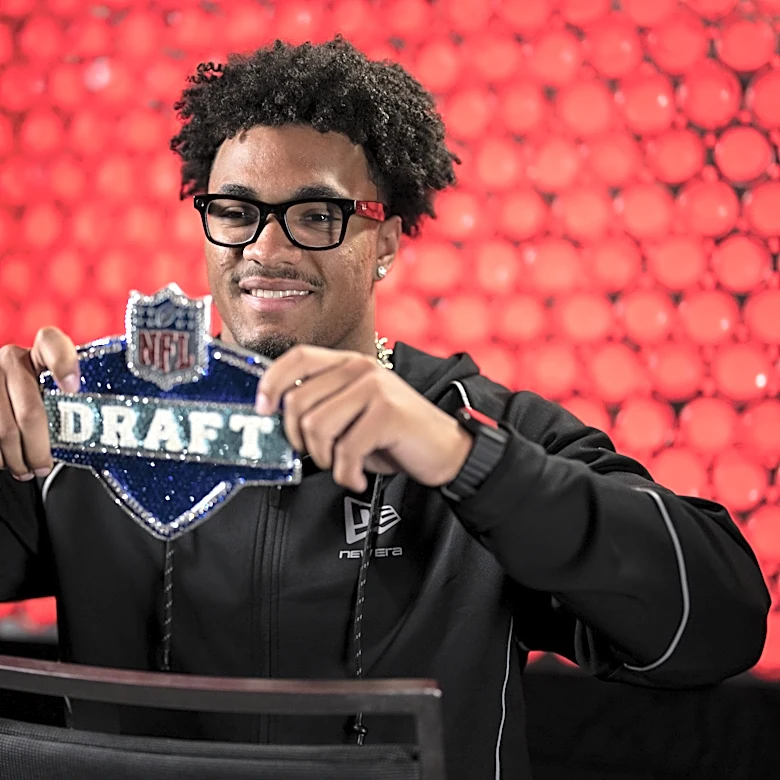 Schrager mock: Rams trade back, draft Sadiq