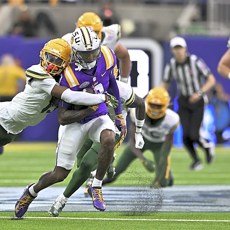 Quacking the Roster: DB Carl Williams IV