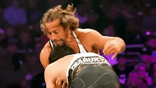 Mailbag: What exactly is Arman Tsarukyan doing?