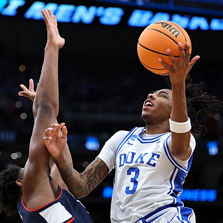 Isaiah Evans Makes The Call