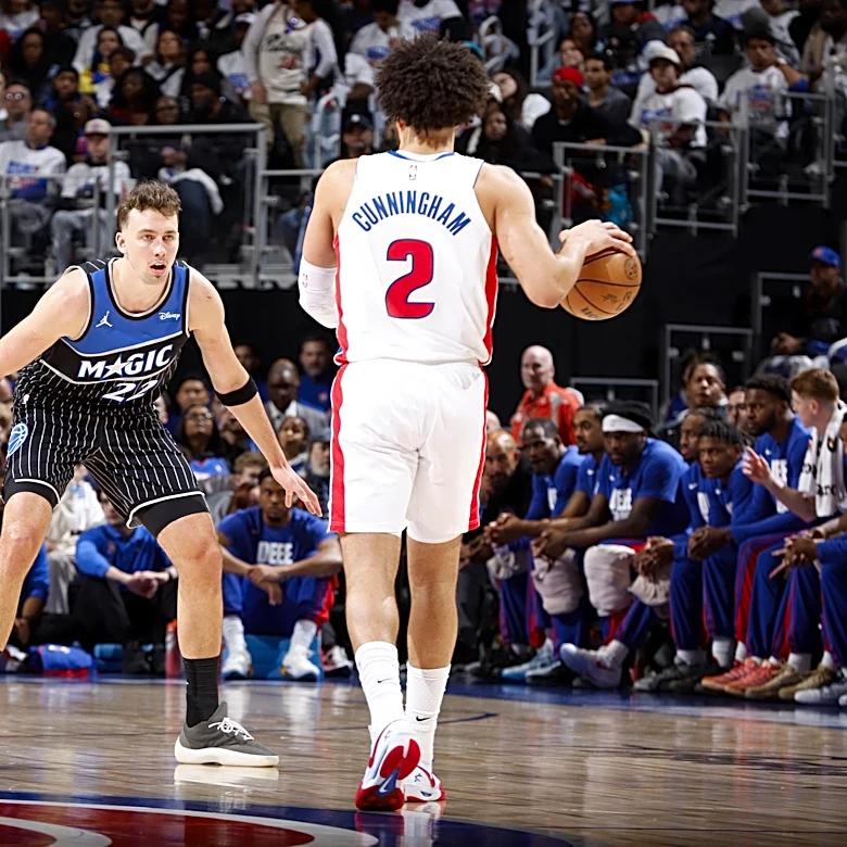 NBA Playoffs Chat: Pistons-Magic, Suns-Thunder