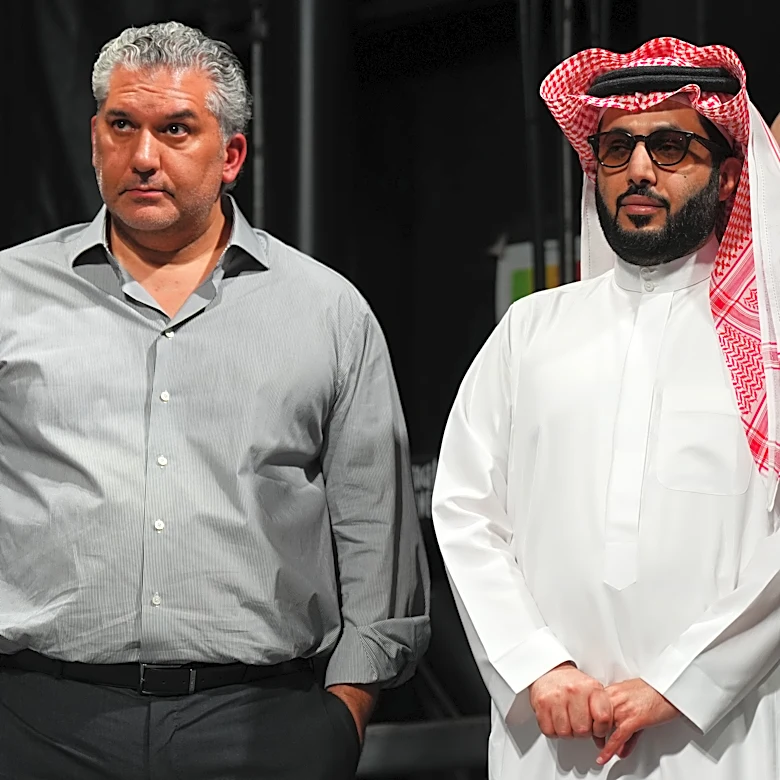 Rumor Roundup (April 23, 2026): WrestleMania 43’s original site, MJF plans, WWE fan incidents, more!