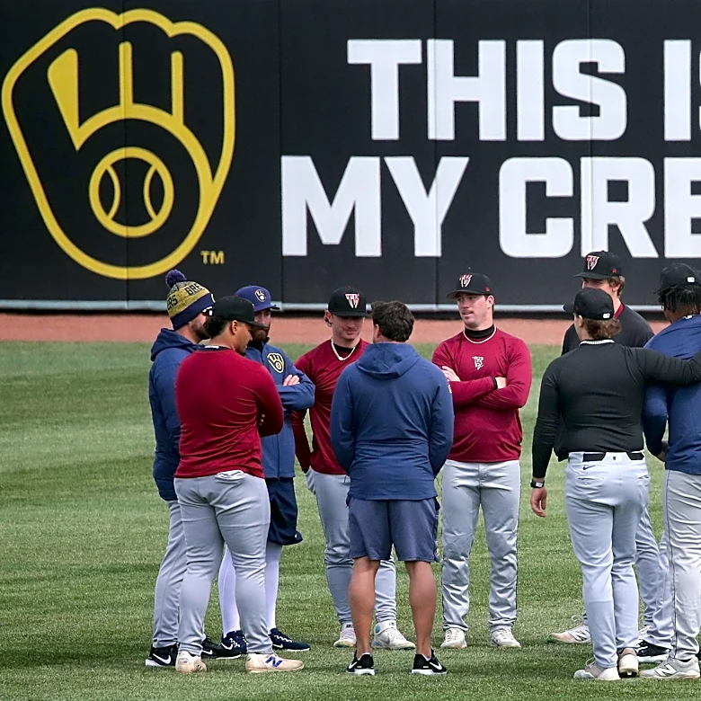 Timber Rattlers player reportedly collapses late in Wednesday night’s game