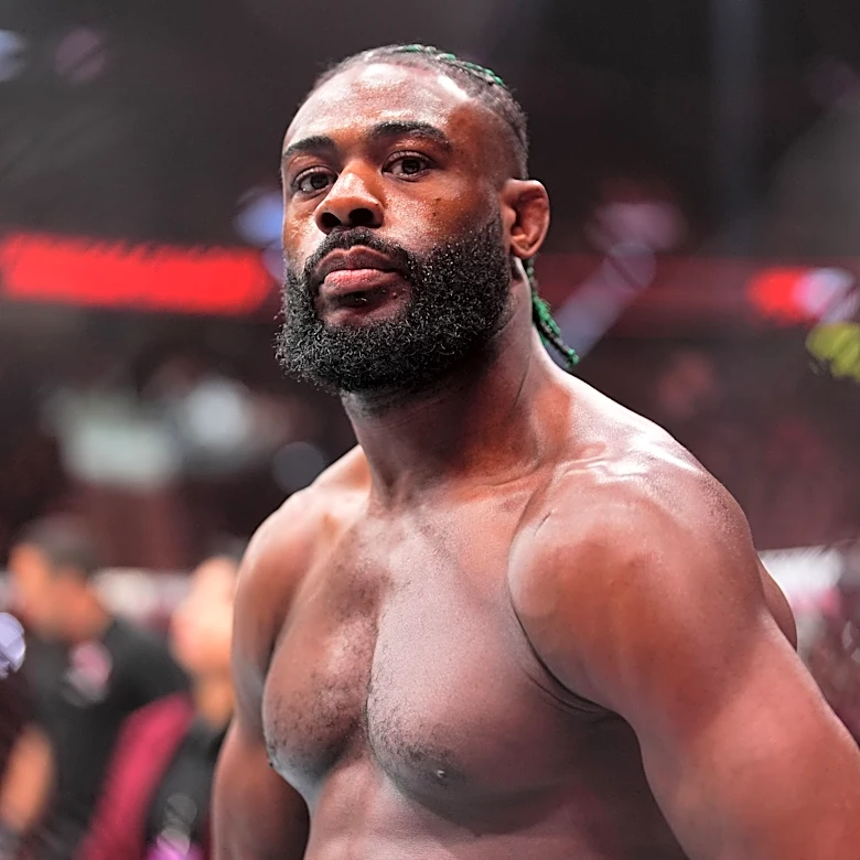 Aljamain Sterling reflects on viral promo accusing UFC of wanting to see him lose: ‘I guess I should do that more often’
