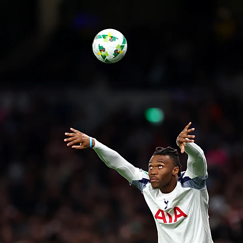 Rumor Roundup: Van de Ven a target for United, Liverpool; Udogie a doubt for Wolves