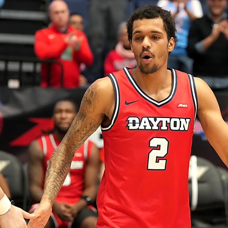 Kentucky Basketball showing interest in Dayton transfer De’Shayne Montgomery