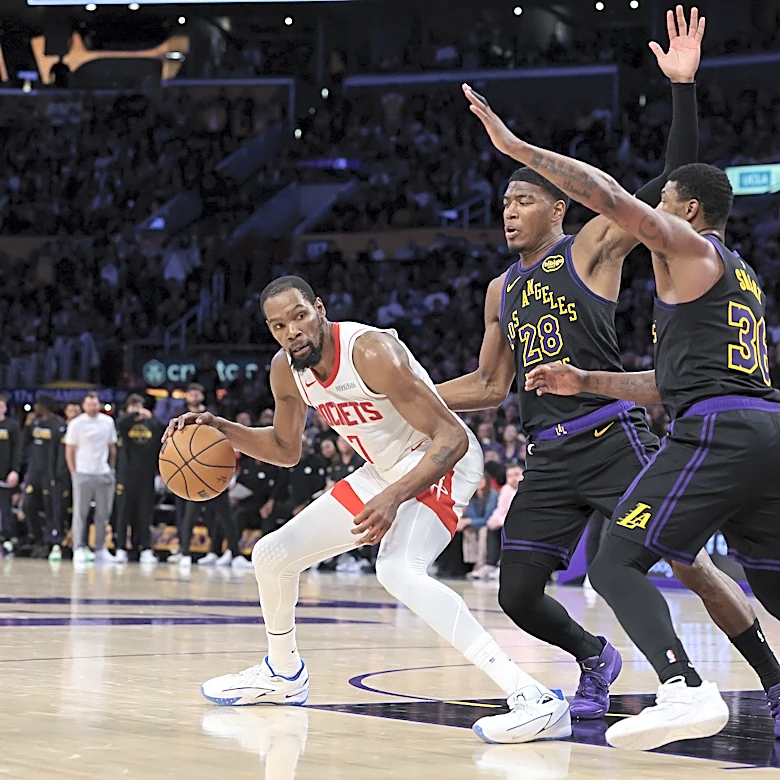Rui Hachimura, Luke Kennard praised Marcus Smart for setting tone for Lakers in Game 2