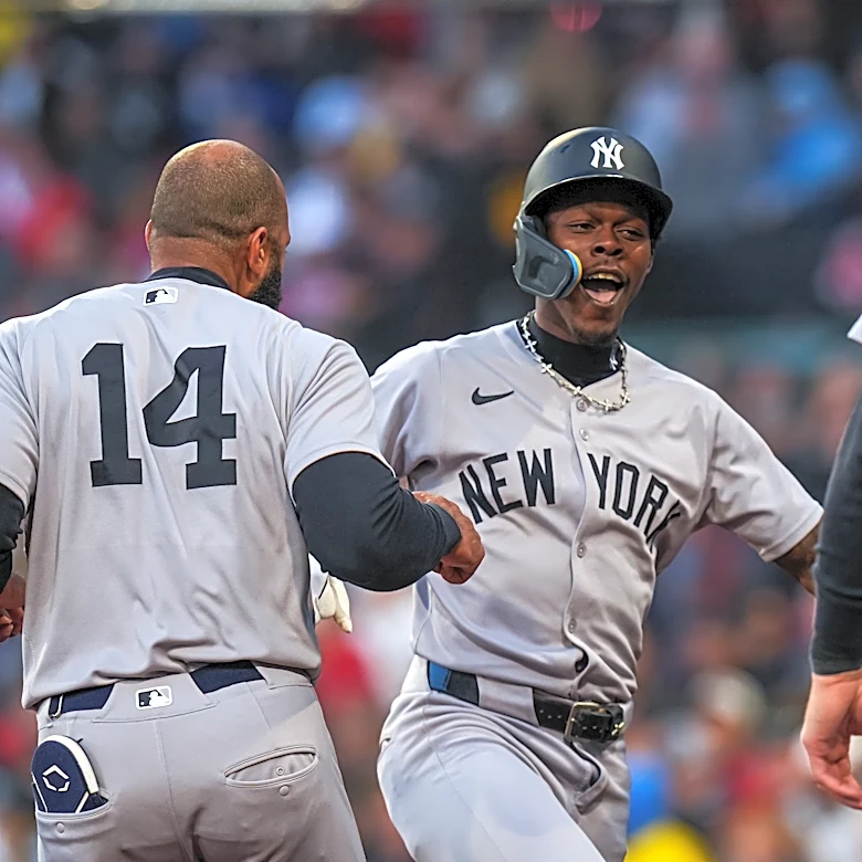 Yankees sweep Red Sox with late rally at Fenway
