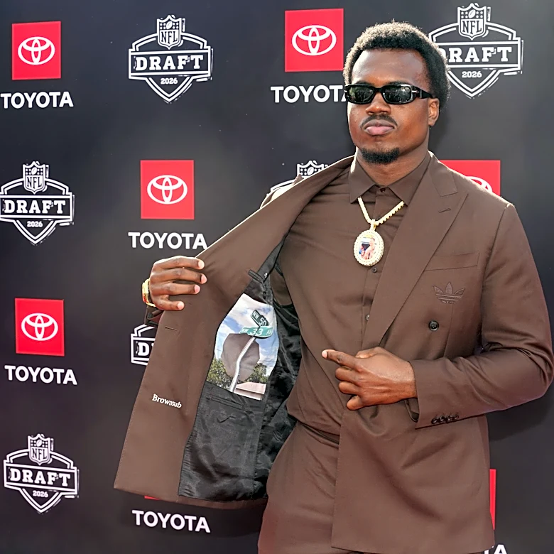 2026 NFL Draft: 2026 NFL Draft: Miami Hurricanes EDGE Rueben Bain Jr. Selected with the 15th Overall Pick by the Tampa Bay Buccaneers