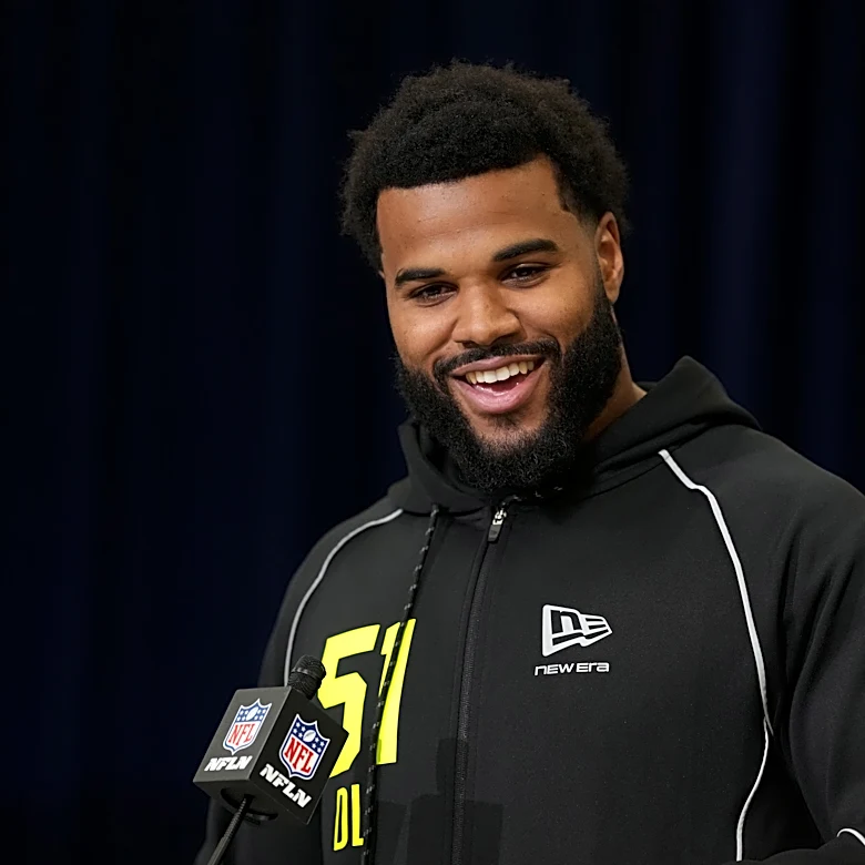 Chargers draft results 2026: Akheem Mesidor, EDGE, Miami stats, awards, scouting report