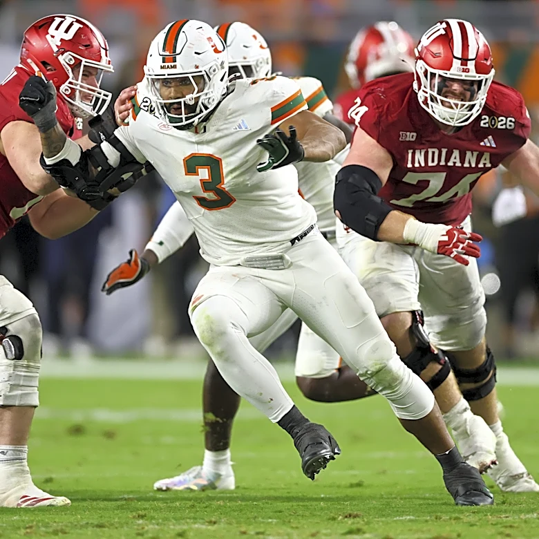 Social media reactions to Chargers drafting Akheem Mesidor