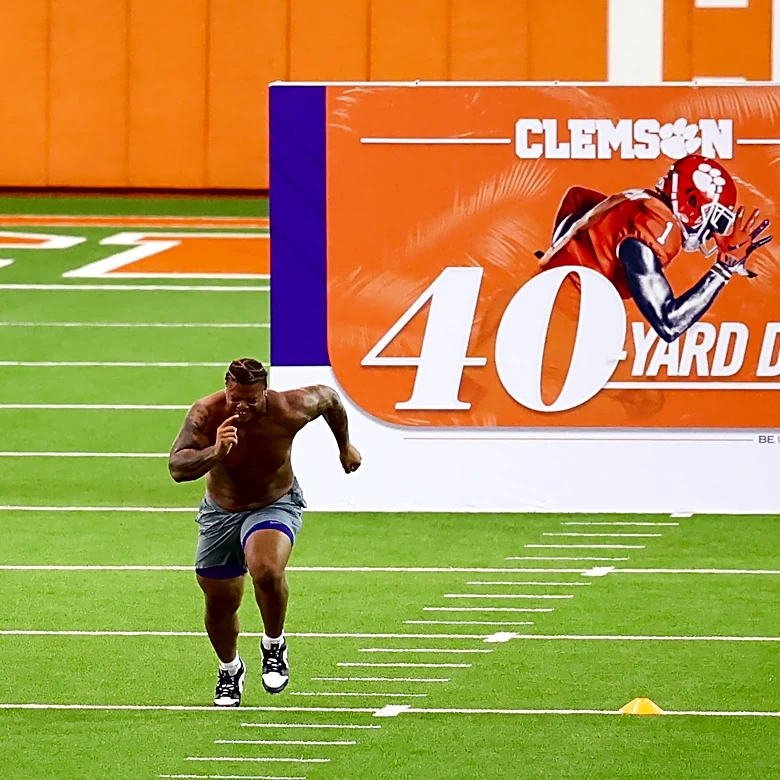 Kansas City Chiefs Select Peter Woods in 1st Round of NFL Draft