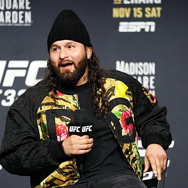 Jorge Masvidal goes nuclear on ’lying piece of s—t’ Chael Sonnen over UFC White House confusion