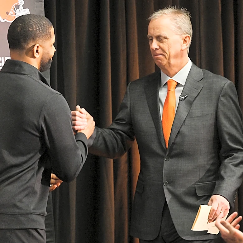 Browns starting offense after Day 1 of the NFL draft: 6 or 7 new starters already for 2026