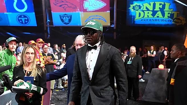 What NFL Draft grades did the New York Jets receive in the 2026 first round?