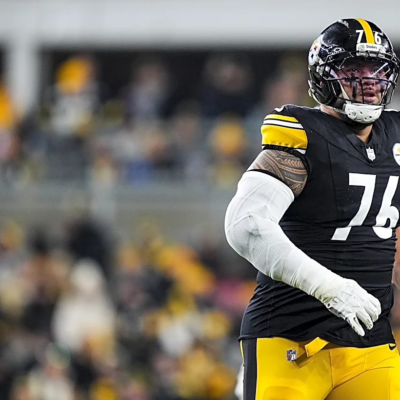 Steelers’ Mike McCarthy hints at position change for Troy Fautanu