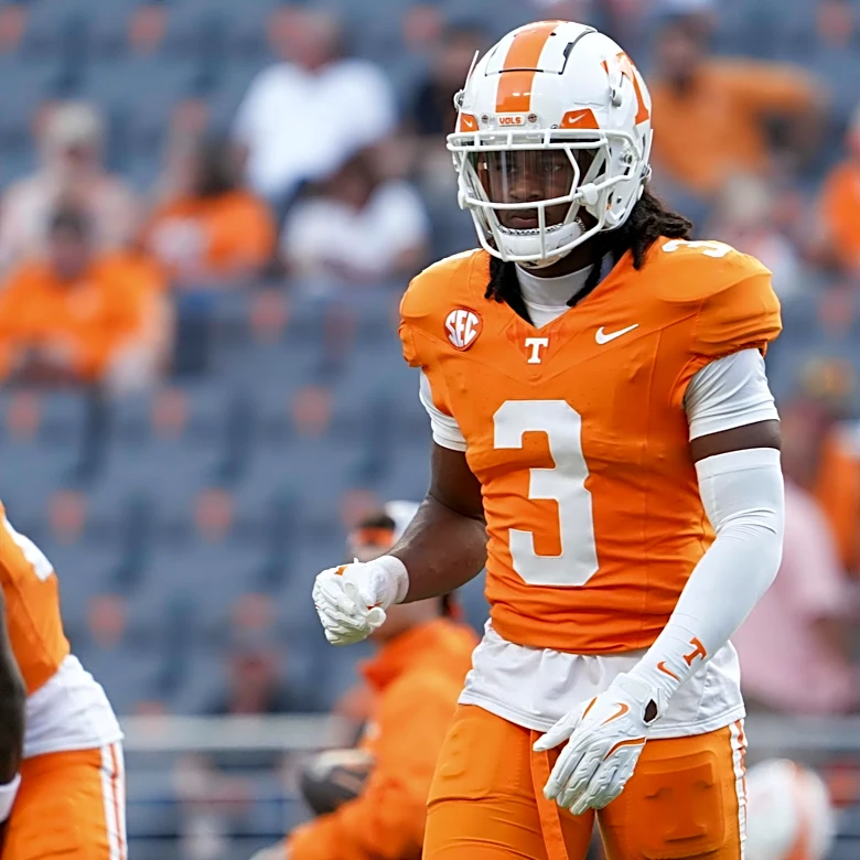 Updated consensus NFL Draft rankings — and Thursday’s hits and misses