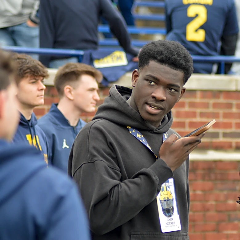 Fast-rising 2028 EDGE talks ‘amazing’ spring game visit to Michigan and picking up offer