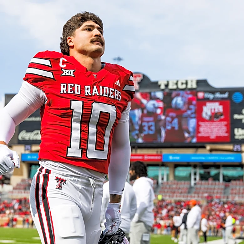 Colts take talented ‘plug-and-play’ linebacker and edge help in NFL.com’s latest Day 2 mock draft