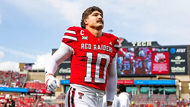 Colts take talented ‘plug-and-play’ linebacker and edge help in NFL.com’s latest Day 2 mock draft