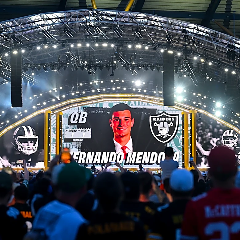 Fernando Mendoza lands in Las Vegas