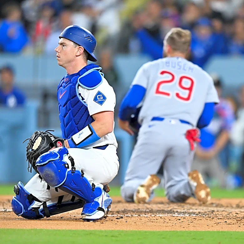 Cubs come back from 4 down to stun Dodgers, win 10th straight