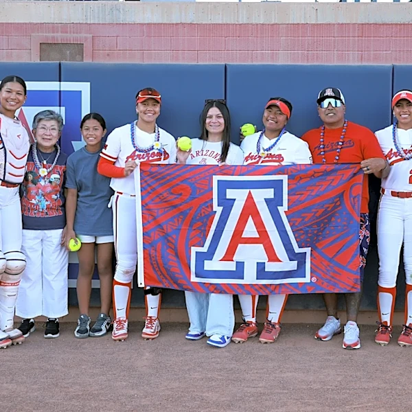 No. 19 Arizona softball celebrates return home with run-rule victory over Houston