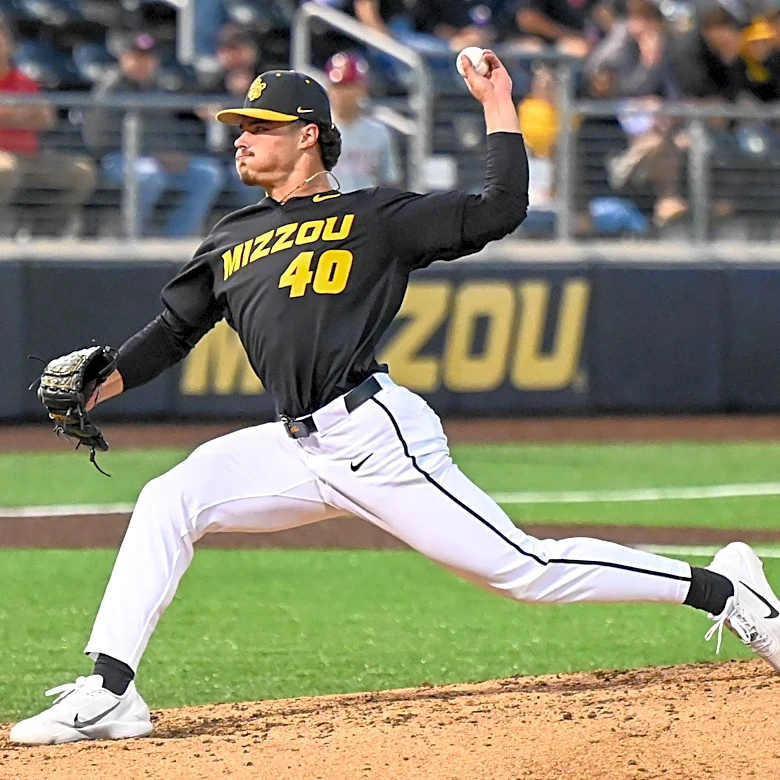 Winless streak for Missouri baseball extends to nine in shutout loss to Arkansas