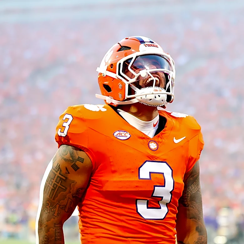 2026 NFL Draft: All-access look at Buffalo Bills EDGE T.J. Parker