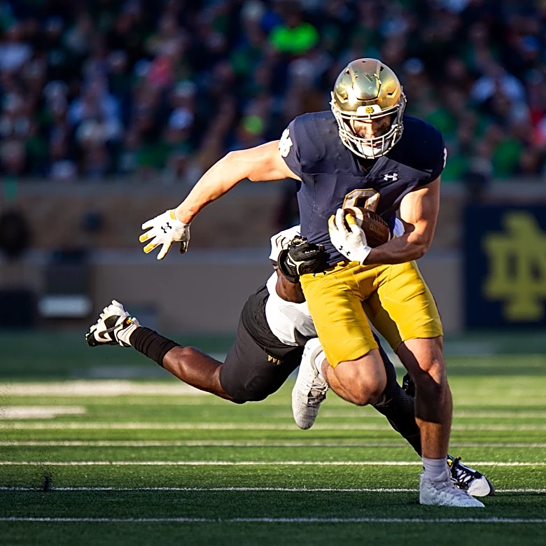 Basketball background makes Eli Raridon a slam dunk pick for Patriots