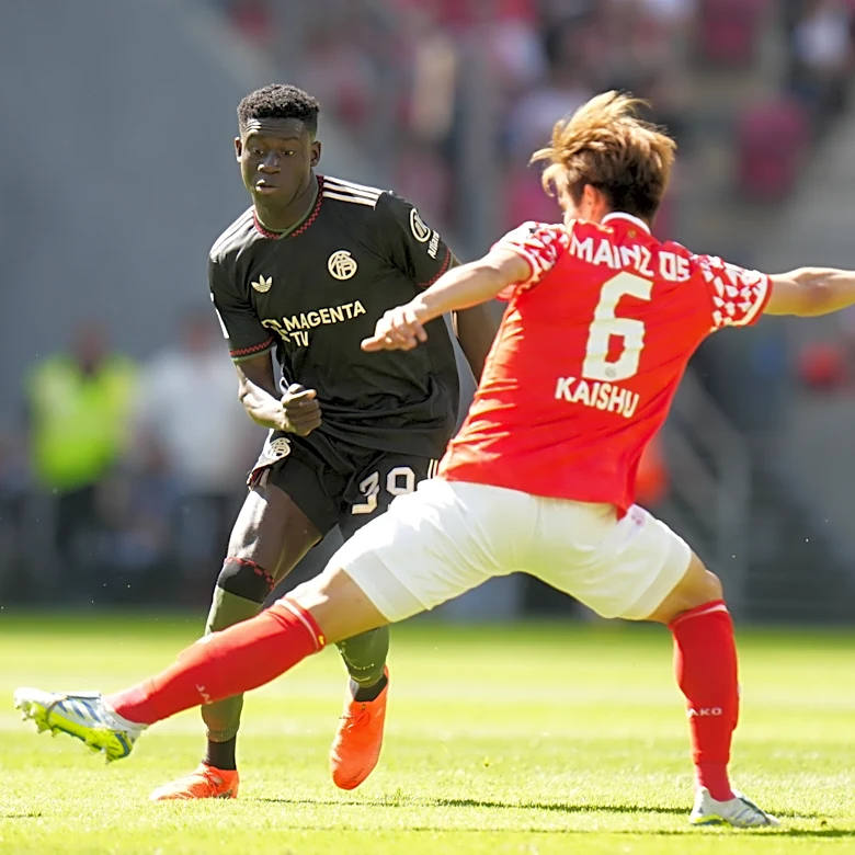 Bayern Munich boss Vincent Kompany impressed with Bara Sapoko Ndiaye
