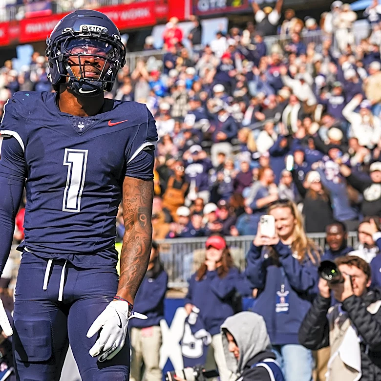 Buffalo Bills select UCONN wide receiver Skyler Bell