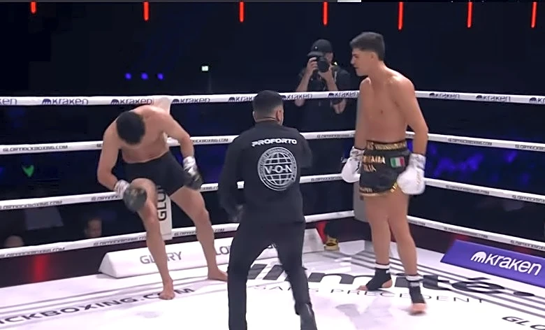 Go to sleep! Italian kickboxer sparks GLORY 107 with incredible standing knockout | Video