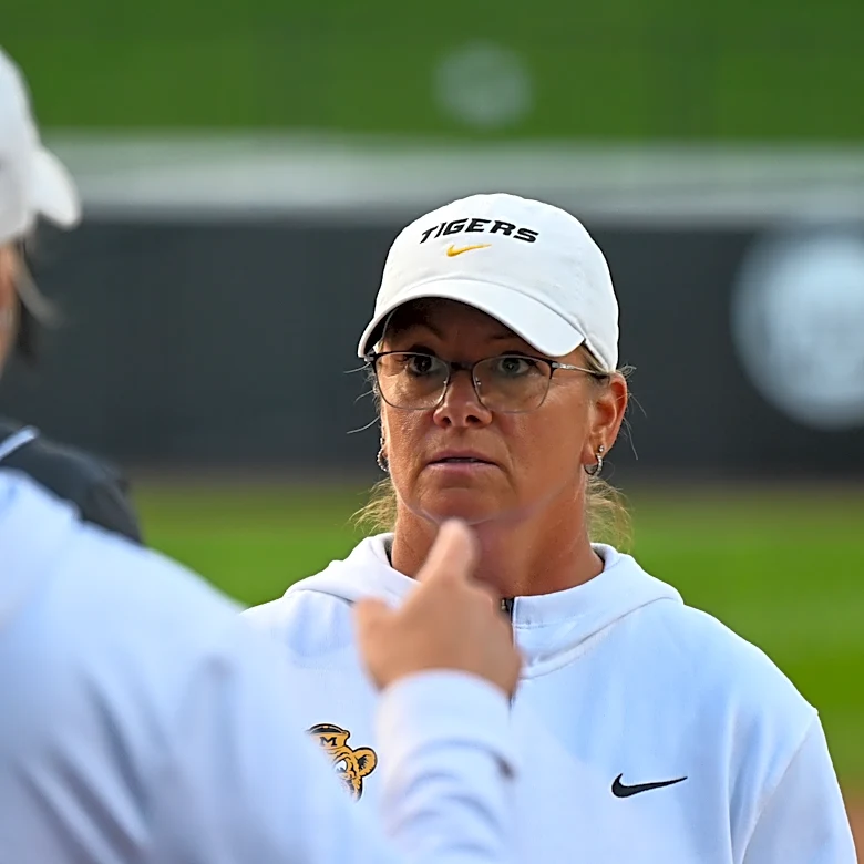 Four Run Fateful Fifth Slams Door on Missouri