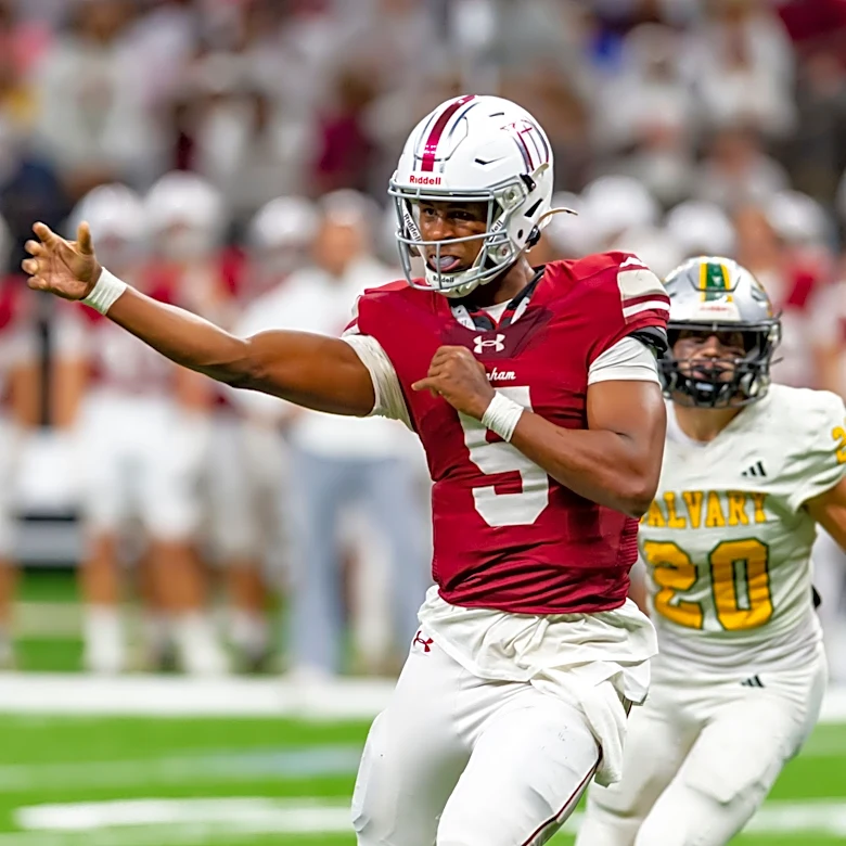 Top ranked 2027 QB prospect commits to Alabama