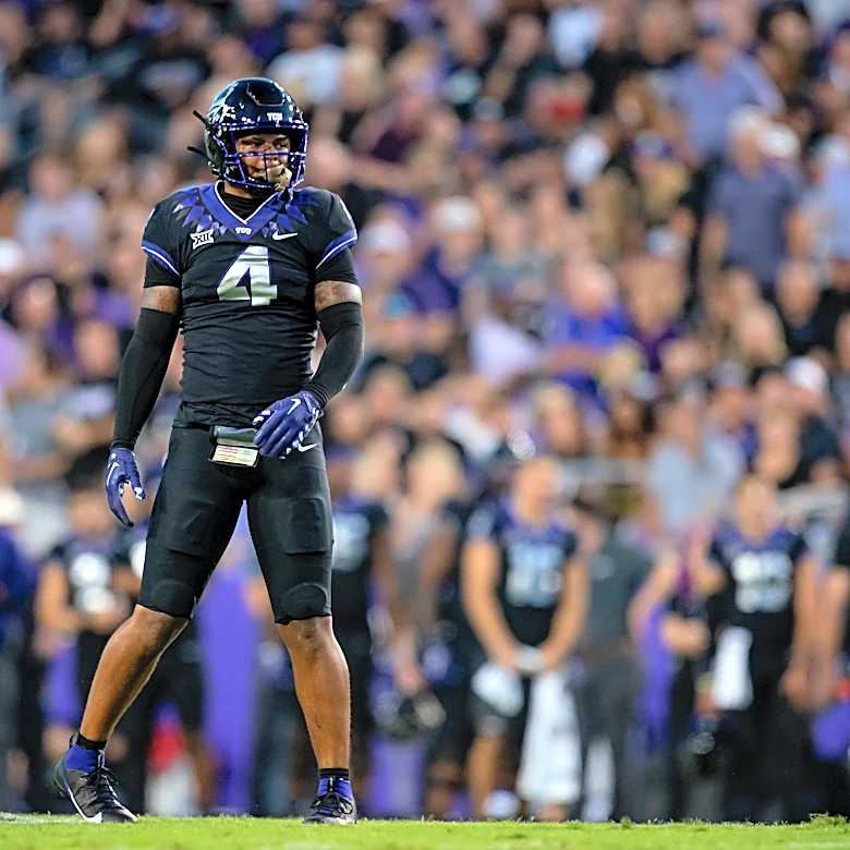 Patriots draft 2026: Instant grades for Namdi Obiazor pick in Round 6